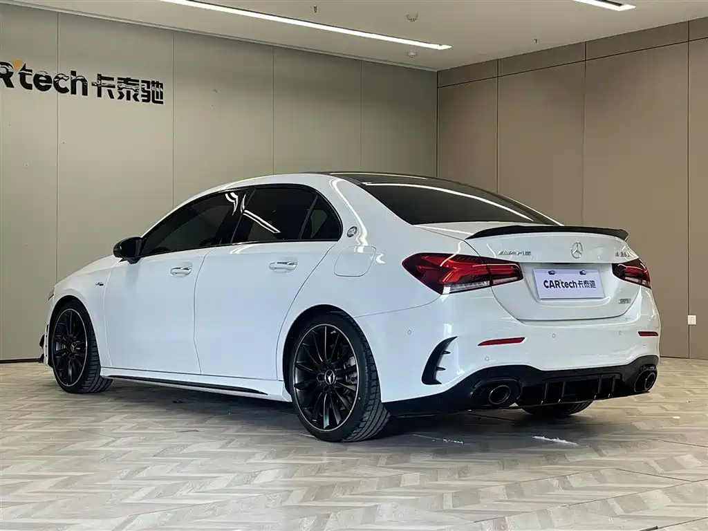 Mercedes-Benz A-Class AMG 2020 AMG A 35 L 4MATIC купить на сайте DeffCars