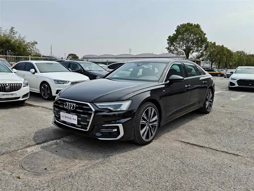 Audi A6L 2025 45 TFSI quattro premium dynamic model купить на сайте DeffCars