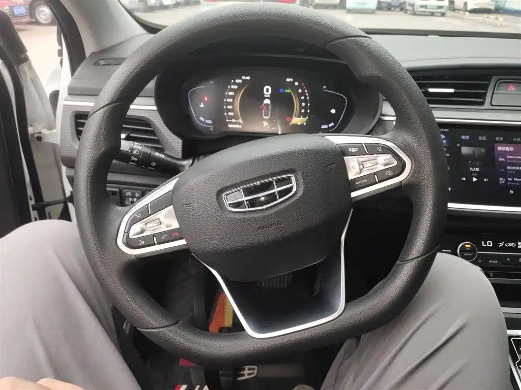 Emgrand GL 2021 UP 1.4T CVT luxury model купить на сайте DeffCars