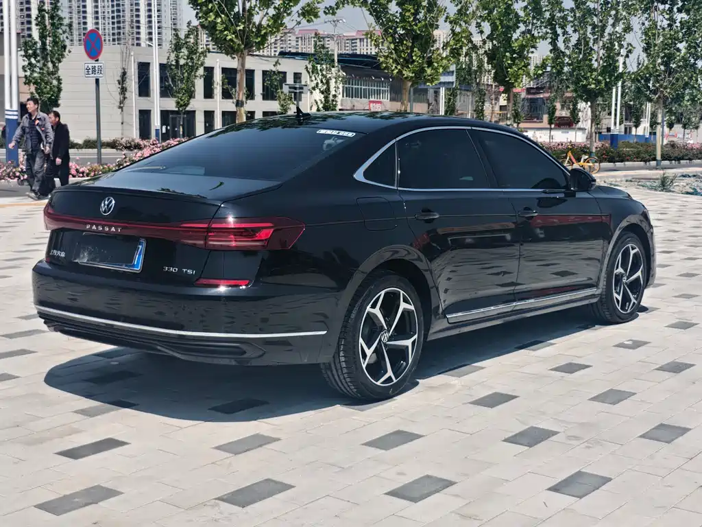 Passat 2025 Outstanding Model 330TSI Starry Sky Elite Edition купить на сайте DeffCars
