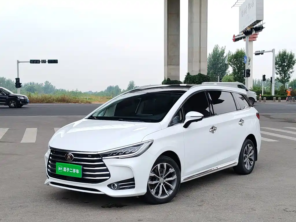 Song MAX 2019 1.5T automatic smart connected smart mobility version 6 seats National VI купить на сайте DeffCars
