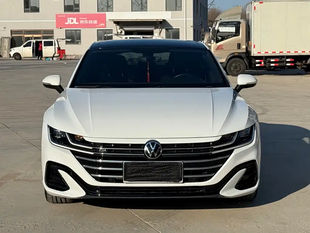 FAW-Volkswagen CC 2021 330TSI Dazzling Edition купить на сайте DeffCars