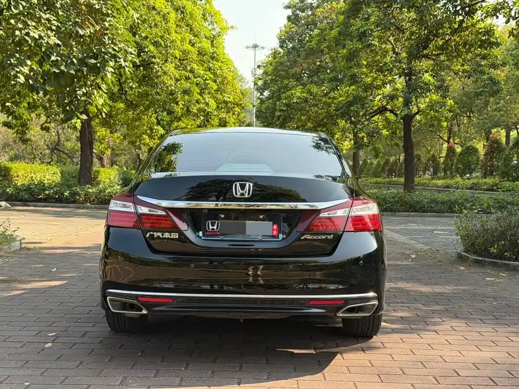 Accord 2015 2.0L LX Comfort Edition купить на сайте DeffCars
