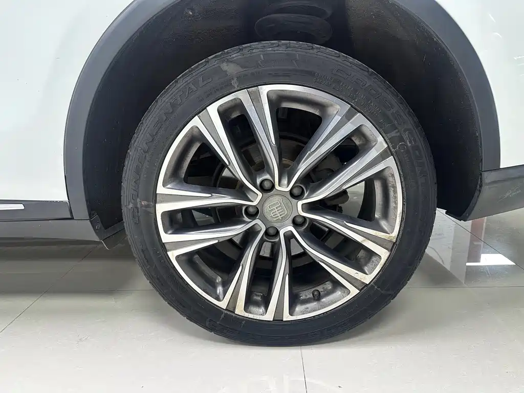 Tang 2018 2.0T automatic intelligent connected premium type 7 seats National V купить на сайте DeffCars