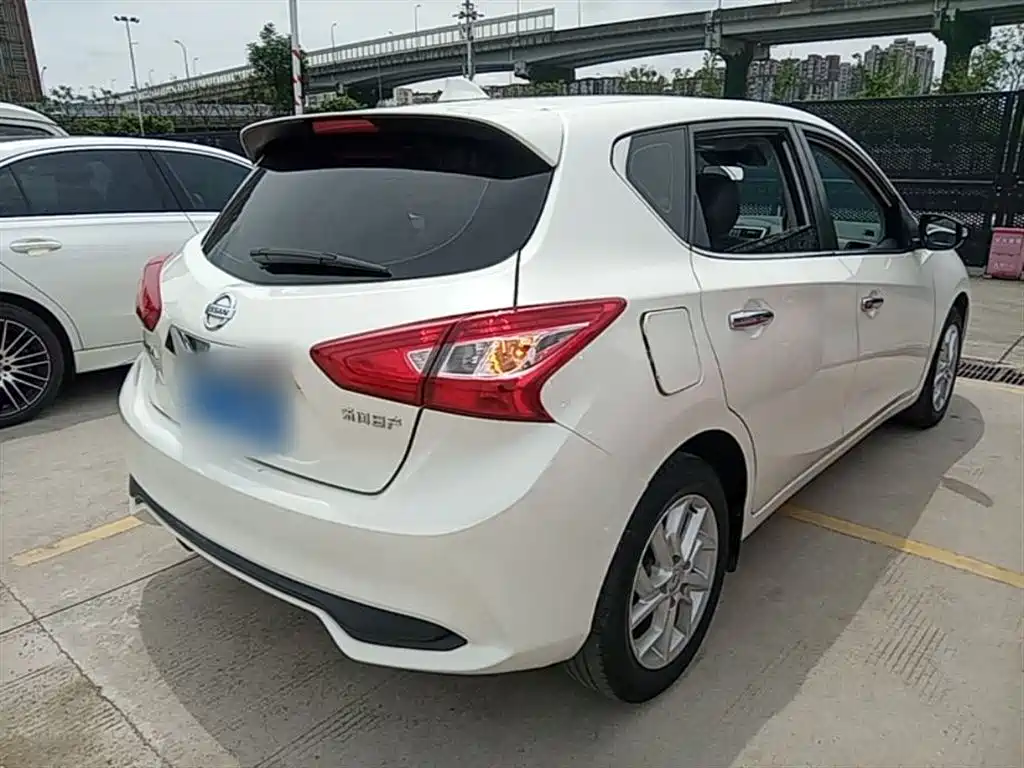 Tiida 2021 1.6L CVT Smart Travel Edition купить на сайте DeffCars