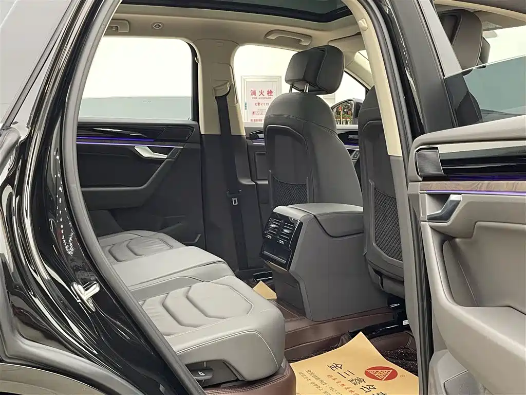 Touareg 2023 3.0TSI Ruixiang Edition Classic Sports Package купить на сайте DeffCars