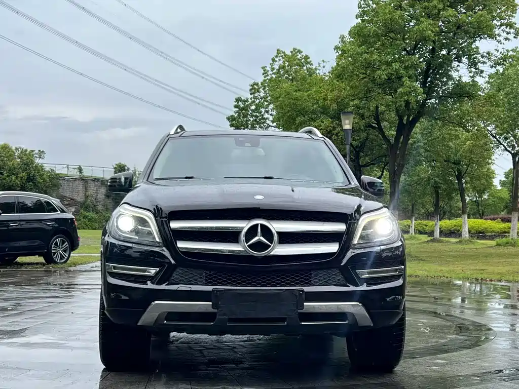 Mercedes-Benz GL Class 2015 GL 400 4MATIC Dynamic купить на сайте DeffCars