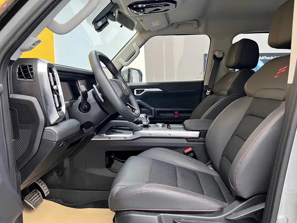 Jietu Traveler 2023 2.0T four-wheel drive crossover купить на сайте DeffCars