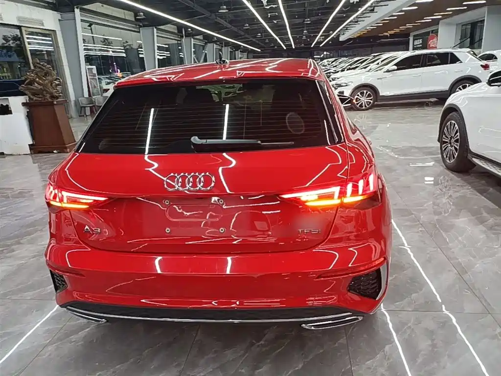 Audi A3 2024 Sportback 35 TFSI stylish and sporty купить на сайте DeffCars