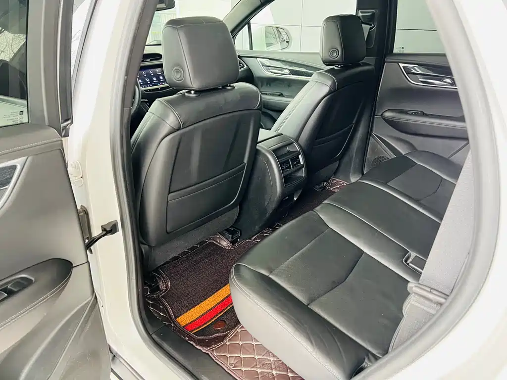 Cadillac XT5 2020 28T luxury model купить на сайте DeffCars