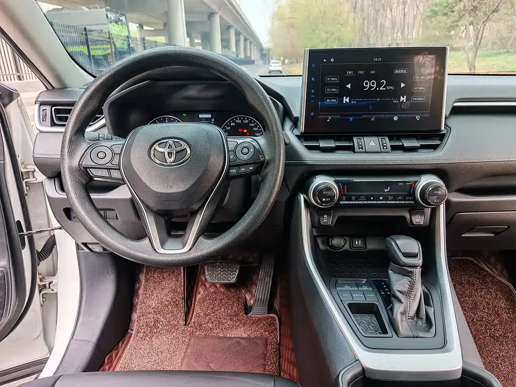Wilanda 2021 2.0L CVT two-wheel drive luxury version купить на сайте DeffCars