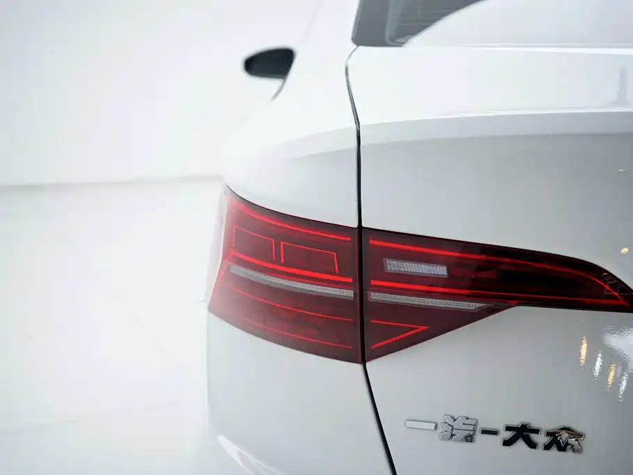 Sagitar 2021 280TSI DSG Super Edition купить на сайте DeffCars