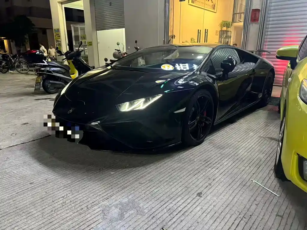 Huracán 2020 Huracán EVO RWD купить на сайте DeffCars