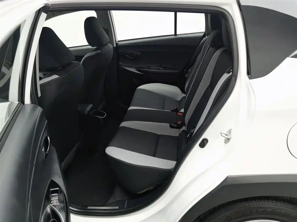 YARiS L Zhixuan 2022 model Zhixuan X 1.5L CVT leading PLUS version купить на сайте DeffCars