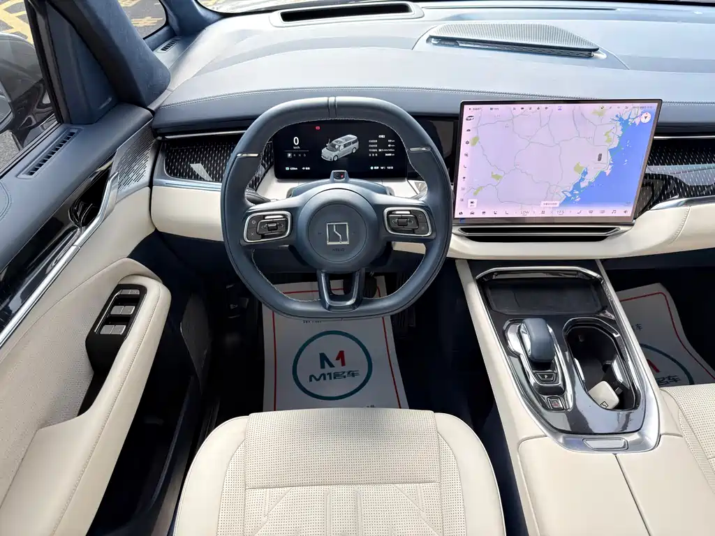 Jikrypton 009 2024 seven-seat aisle version four-wheel drive 108kWh купить на сайте DeffCars