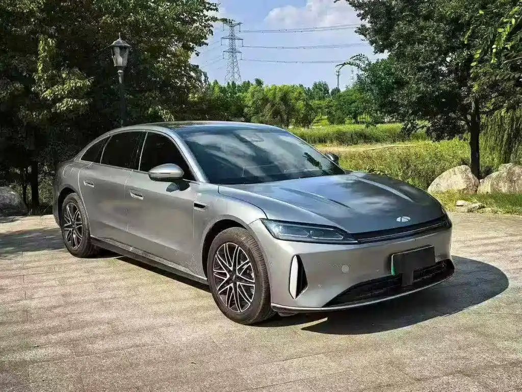 Fengyun A9L 2025 model 260 ultra long battery life premium version купить на сайте DeffCars