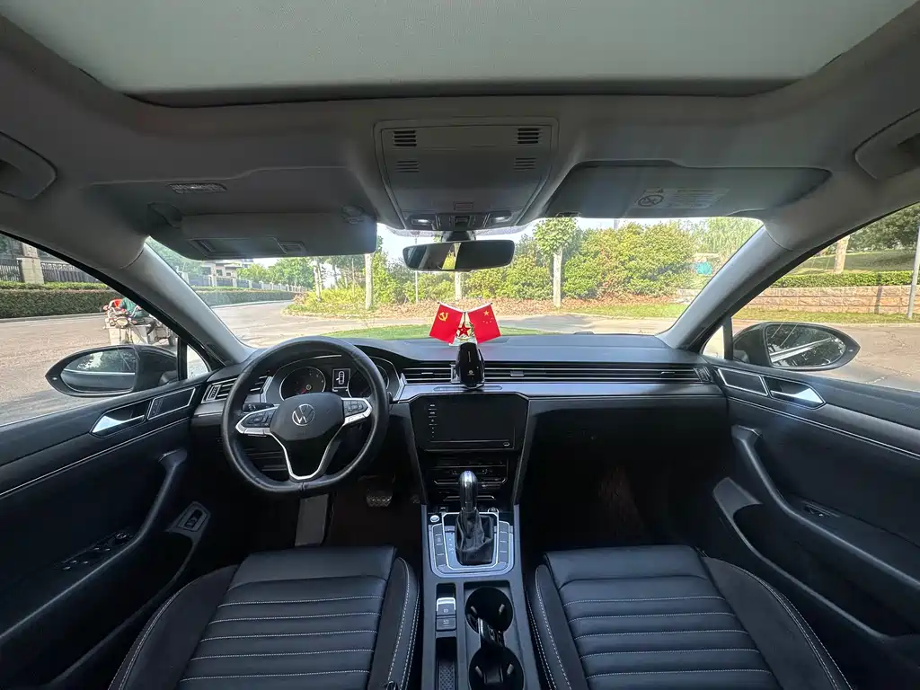 Magotan 2020 330TSI DSG leading model купить на сайте DeffCars