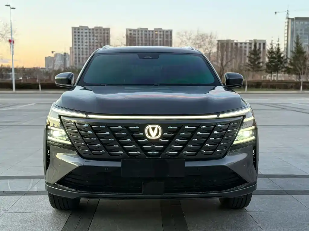 Changan CS75PLUS 2025 fourth generation UItra 2.0T new Blue Whale smart power model купить на сайте DeffCars