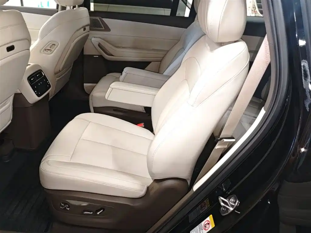 Denza N8L 2025 flagship model купить на сайте DeffCars