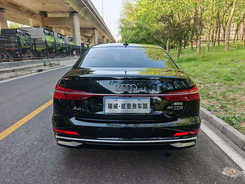 Audi A6L 2024 45 TFSI quattro premium dynamic model купить на сайте DeffCars