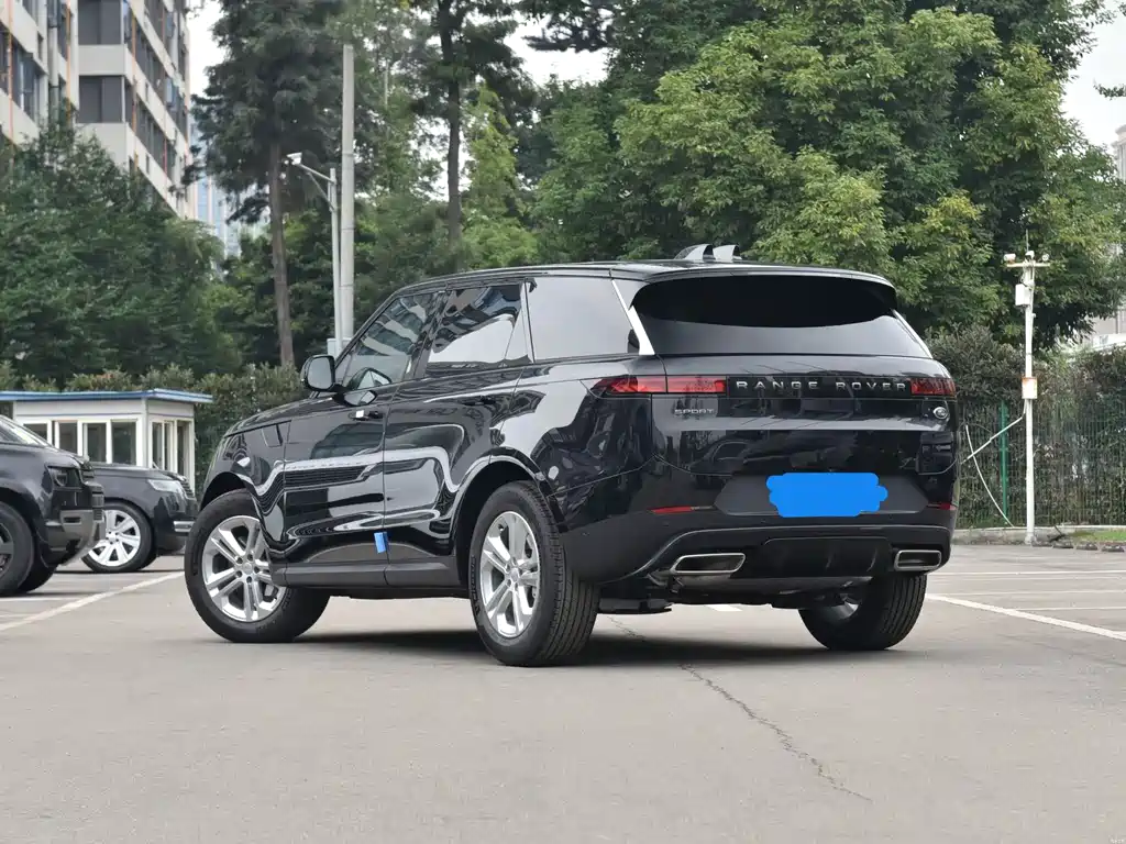 Range Rover Sport 2024 360PS S купить на сайте DeffCars