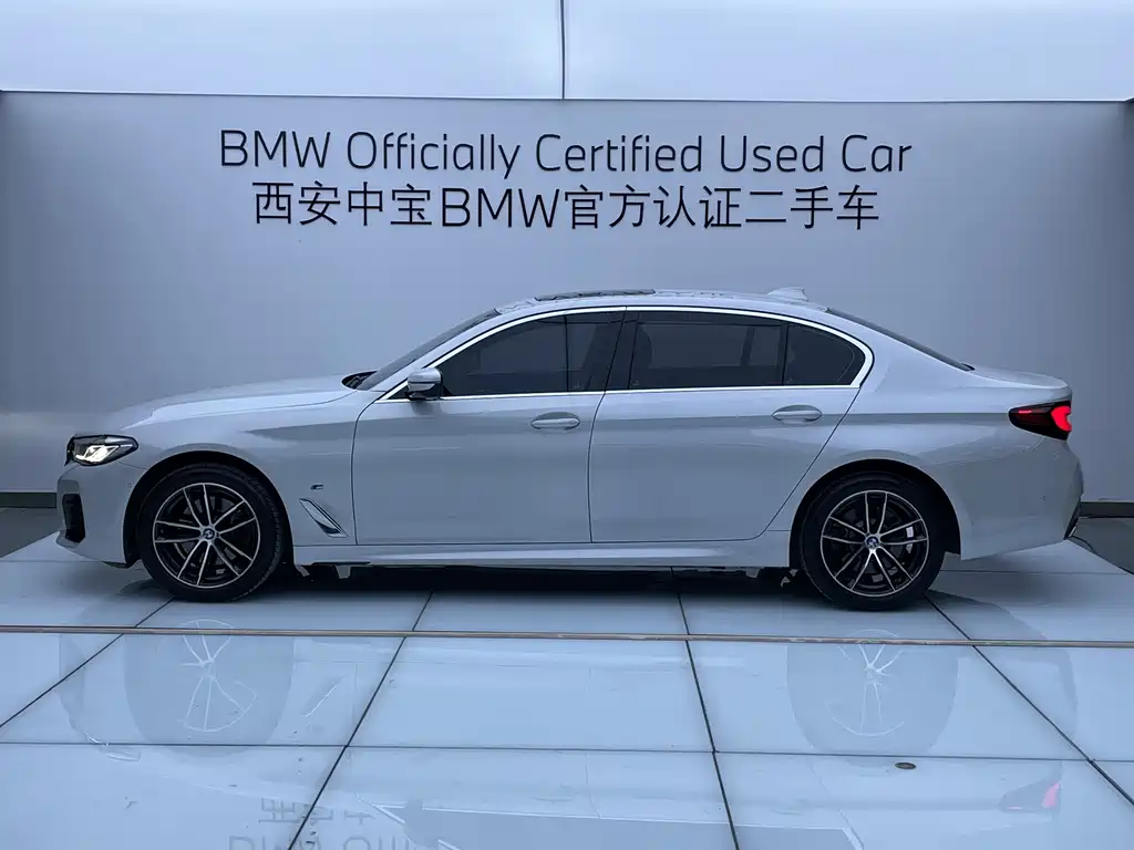 BMW 5 Series 2022 facelift 2 525Li M sports package купить на сайте DeffCars