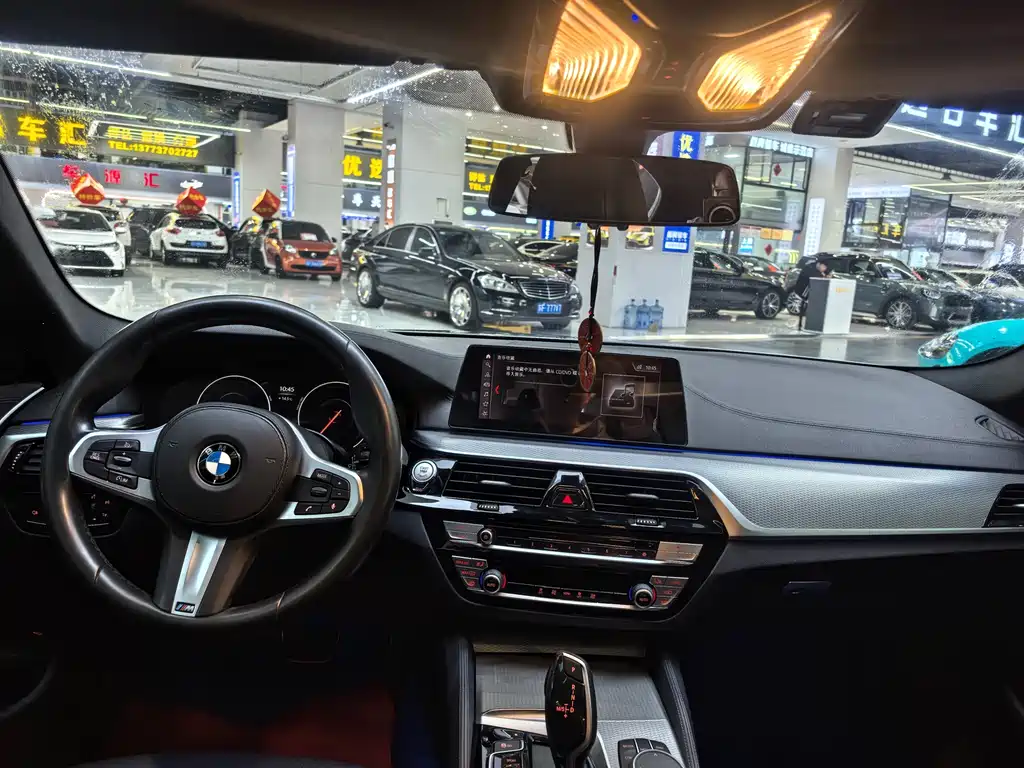 BMW 5 Series Imported 2019 525i M Sports Package купить на сайте DeffCars