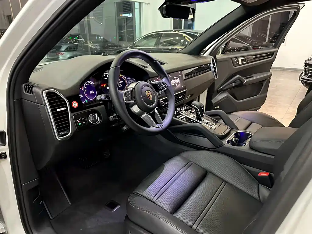 Cayenne 2023 3.0T купить на сайте DeffCars