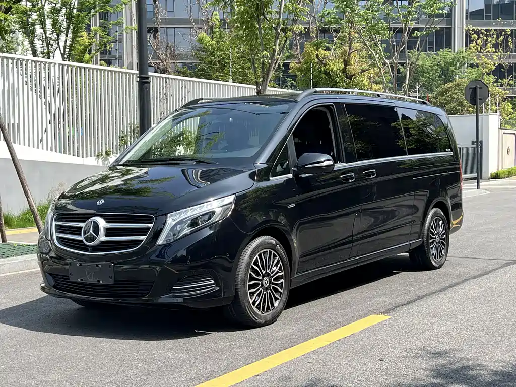 Mercedes-Benz V-Class 2018 V 260 L Premium Extended Edition National VI купить на сайте DeffCars