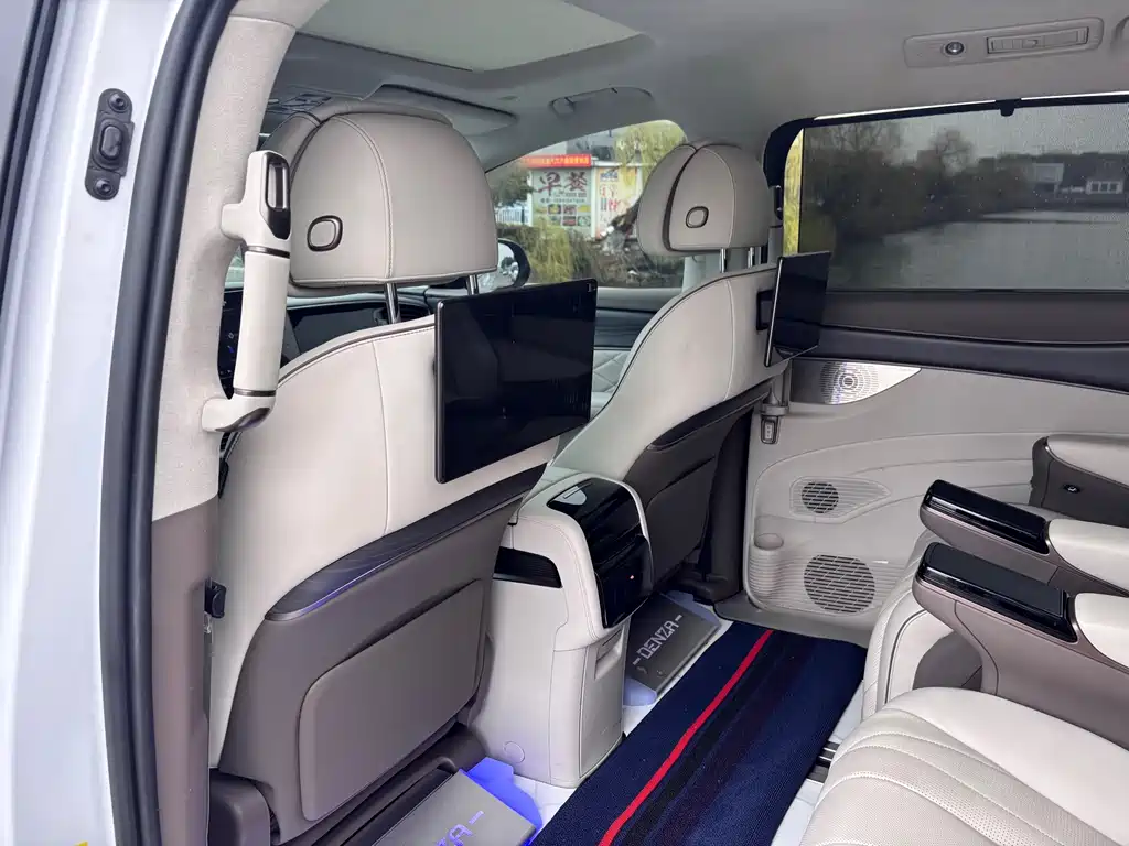 Denza D9 2022 DM-i 970 four-wheel drive flagship model купить на сайте DeffCars