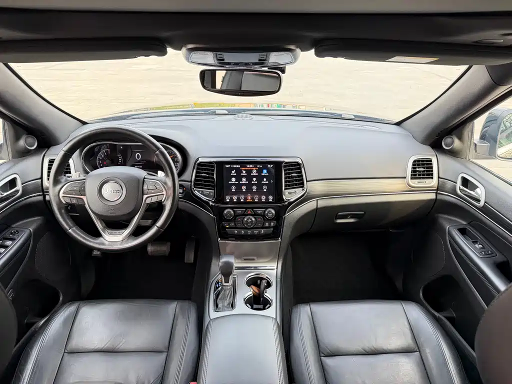 Grand Cherokee imported 2020 3.6L Elite Navigation Edition купить на сайте DeffCars
