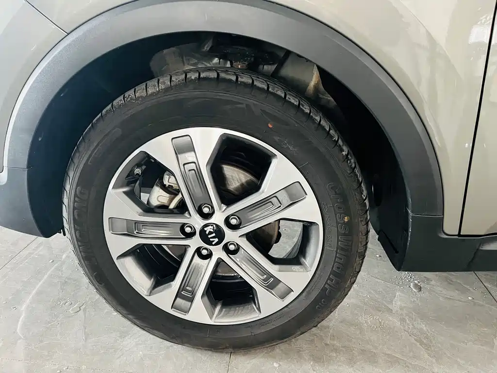 Zhipao 2019 2.0L Automatic Smart Enjoy Deluxe Edition купить на сайте DeffCars