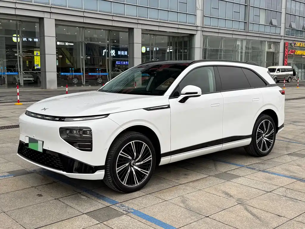 Xpeng G9 2024 570 Max купить на сайте DeffCars