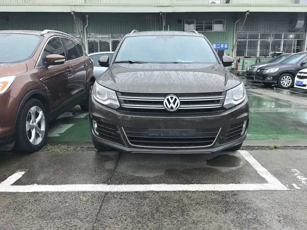 Tiguan 2013 1.8TSI automatic two-wheel drive luxury model купить на сайте DeffCars