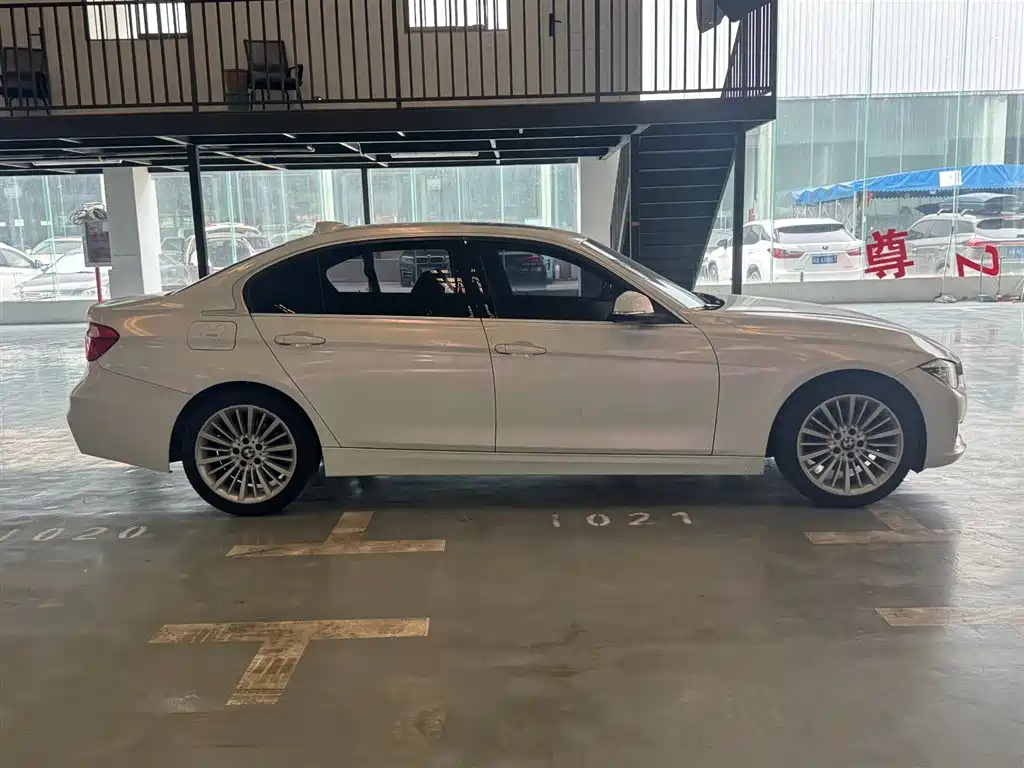 BMW 3 Series 2018 320Li Fashion Model купить на сайте DeffCars