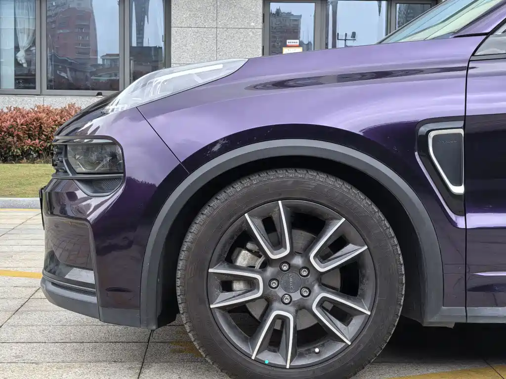 Lynk & Co 01 2021 2.0TD 2WD Pro купить на сайте DeffCars