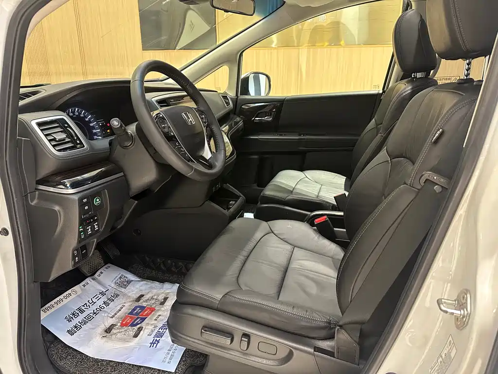 Odyssey 2018 2.4L Exclusive Edition купить на сайте DeffCars