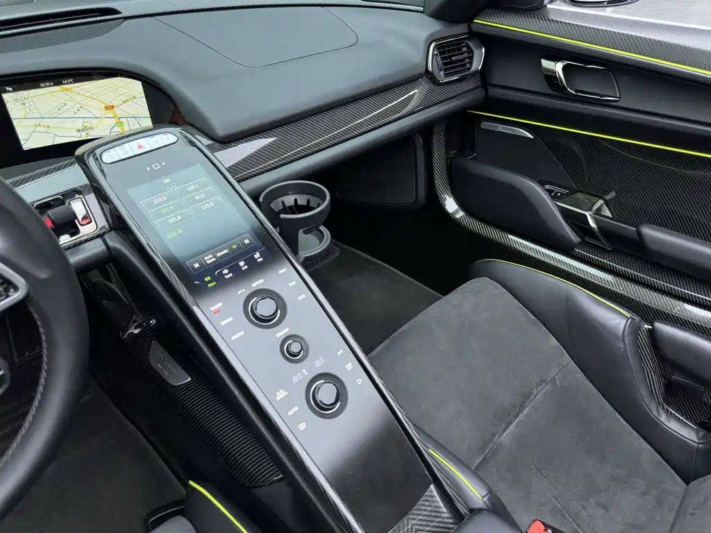 918 Spyder 2014 4.6L купить на сайте DeffCars