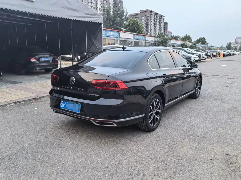 MAGOTAN 2020 330TSI DSG leading model купить на сайте DeffCars