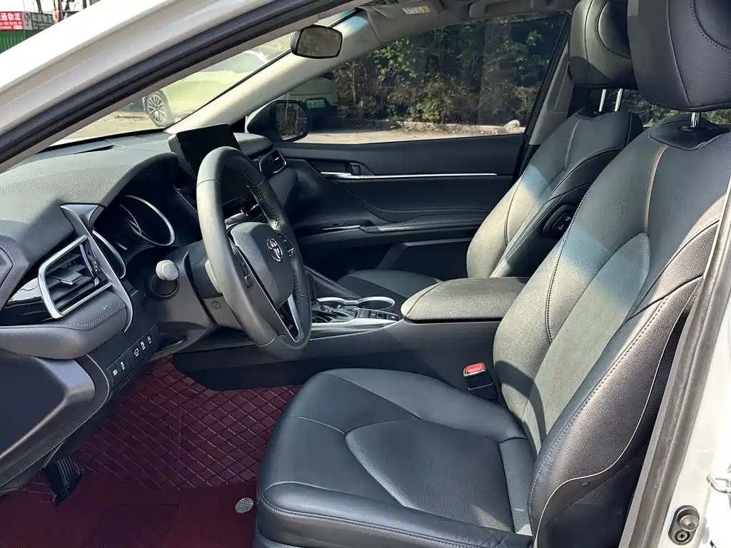 Camry 2023 2.0G Deluxe Edition купить на сайте DeffCars