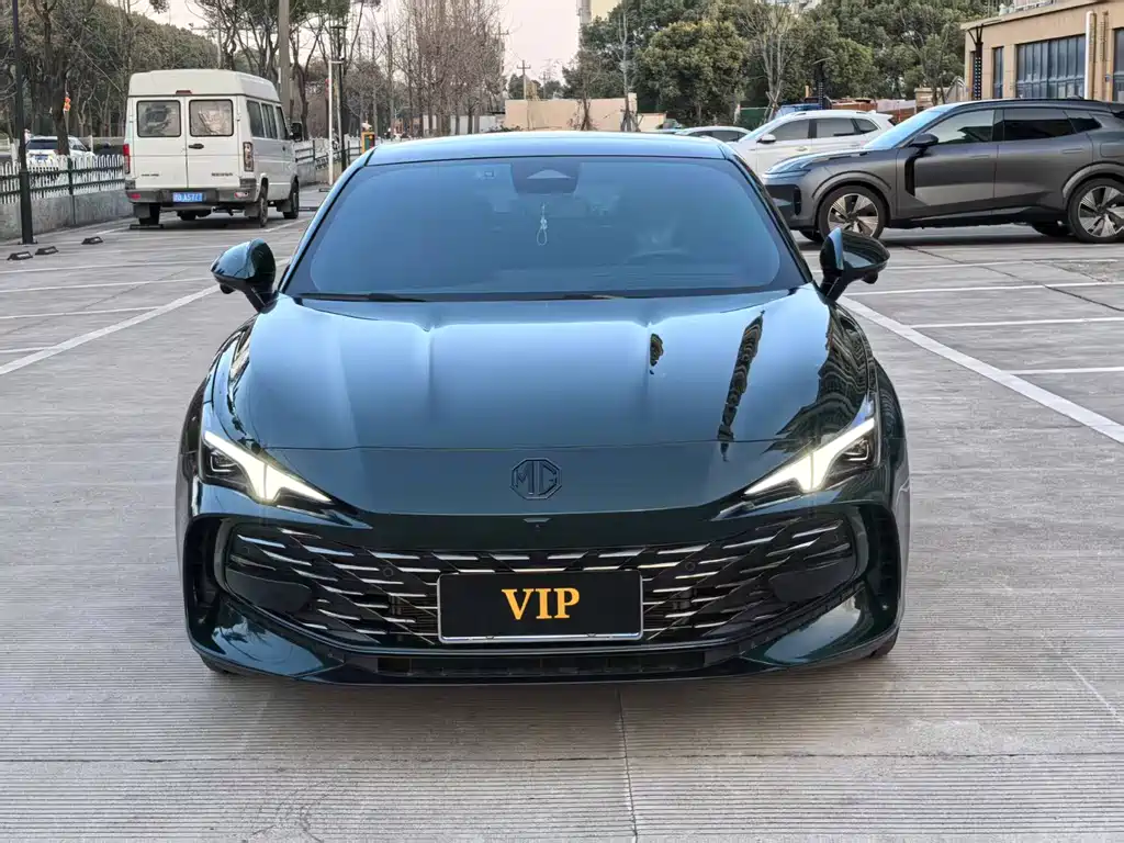MG7 2025 2.0T Trophy+ Super Smart Driving Edition купить на сайте DeffCars