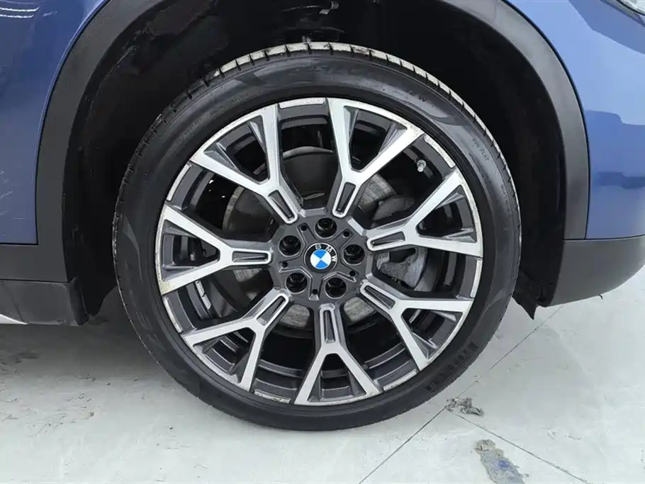 BMW X1 2021 facelift xDrive25Li exclusive model купить на сайте DeffCars