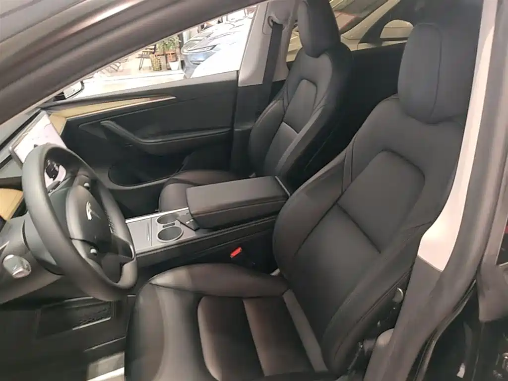 Model Y 2022 facelift long-range all-wheel drive version купить на сайте DeffCars