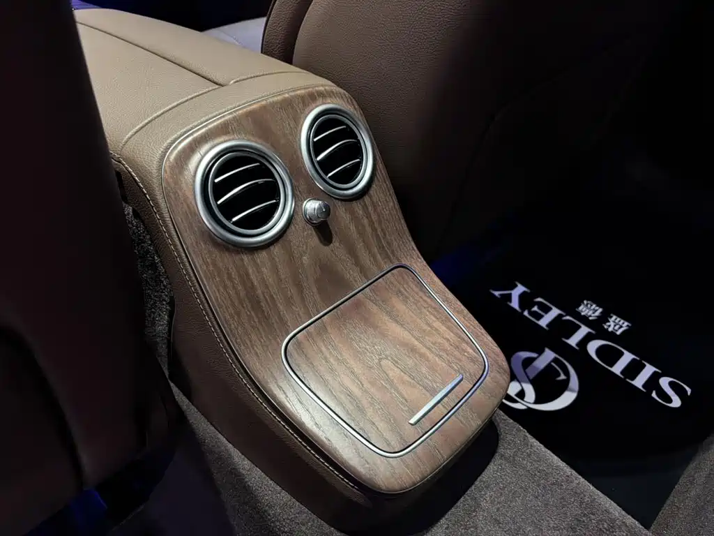Mercedes-Benz E-Class 2023 E 300 L Fashion купить на сайте DeffCars