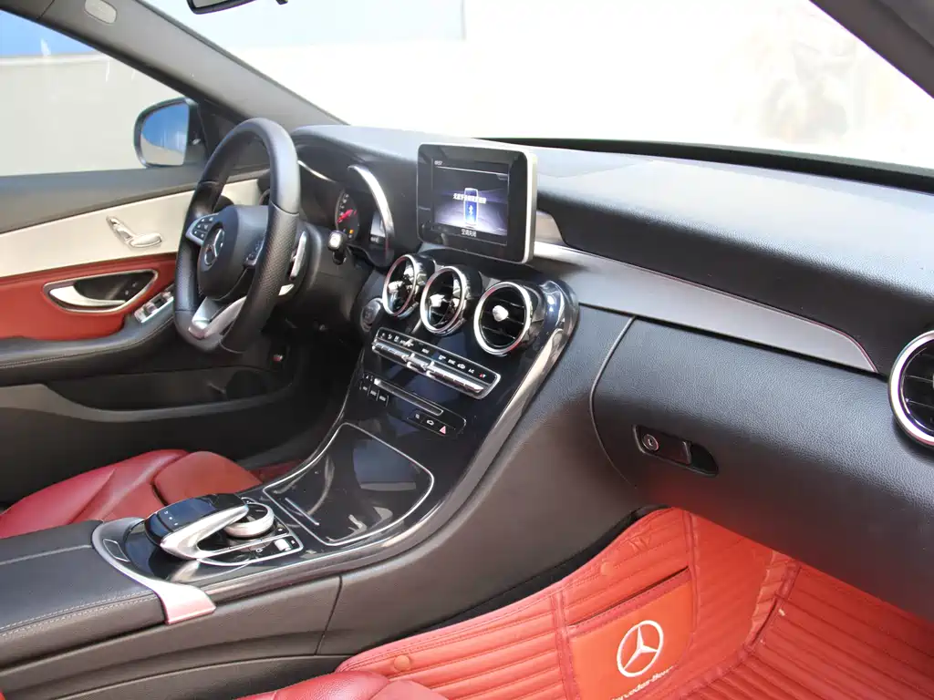 Mercedes-Benz C-Class 2018 C 200 Sports Edition купить на сайте DeffCars