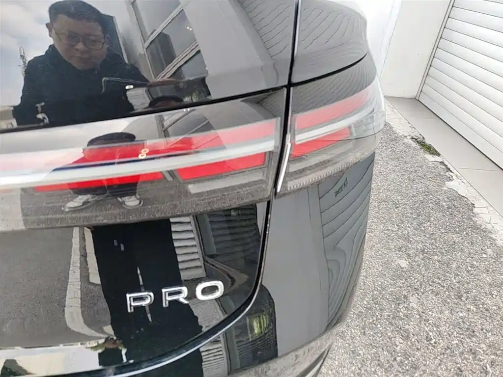 Passat 2025 Pro 380TSI Dragon Edition купить на сайте DeffCars