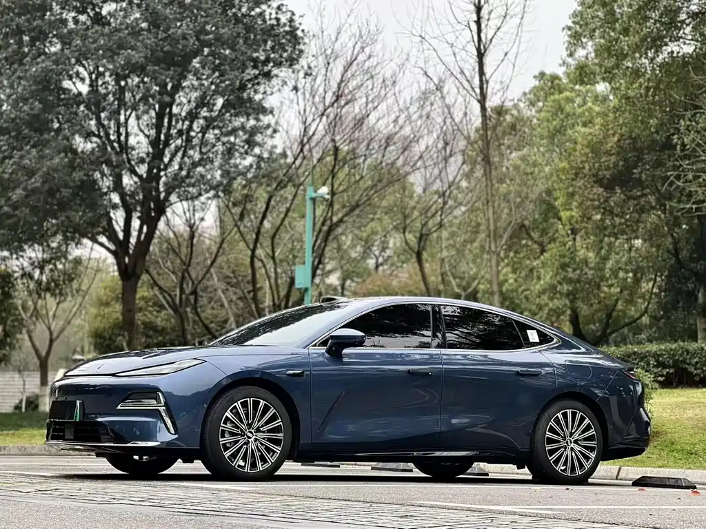 Galaxy Star 8 2025 130km EM-P Starship Edition купить на сайте DeffCars