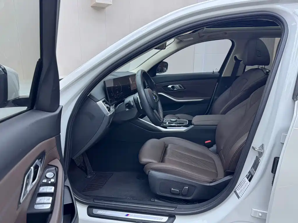BMW 3 Series 2024 320Li M Sports Package купить на сайте DeffCars