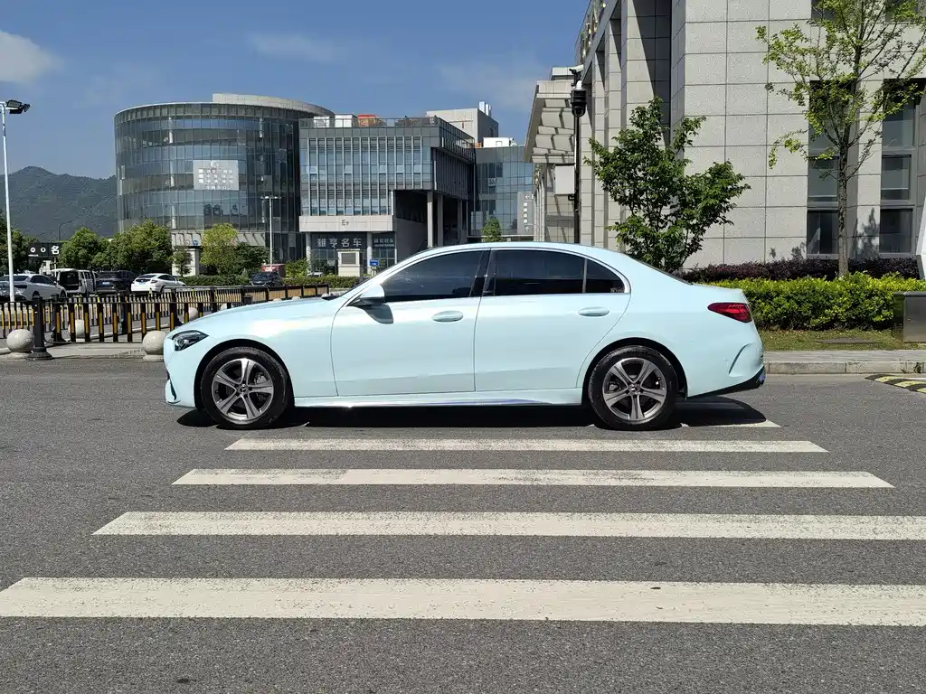 Mercedes-Benz C-Class 2022 C 200 L Sports Edition купить на сайте DeffCars