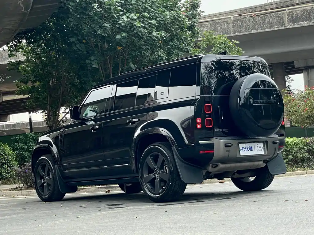 Land Rover Defender 2023 facelift 110 3.0T P400 X-DYNAMIC HSE купить на сайте DeffCars